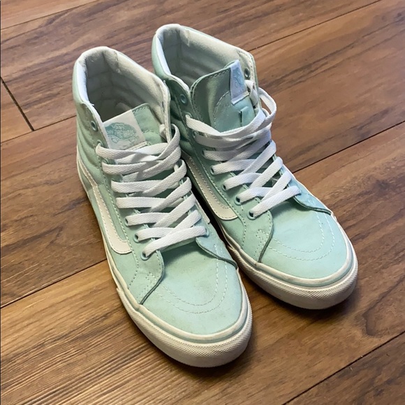 Vans Shoes - Mint Size 7 Hightop Vans